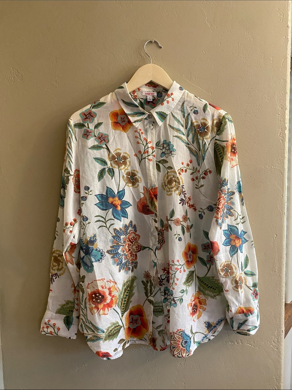 Johnny Was White Button-Down Shirt with Multicolor Floral Print